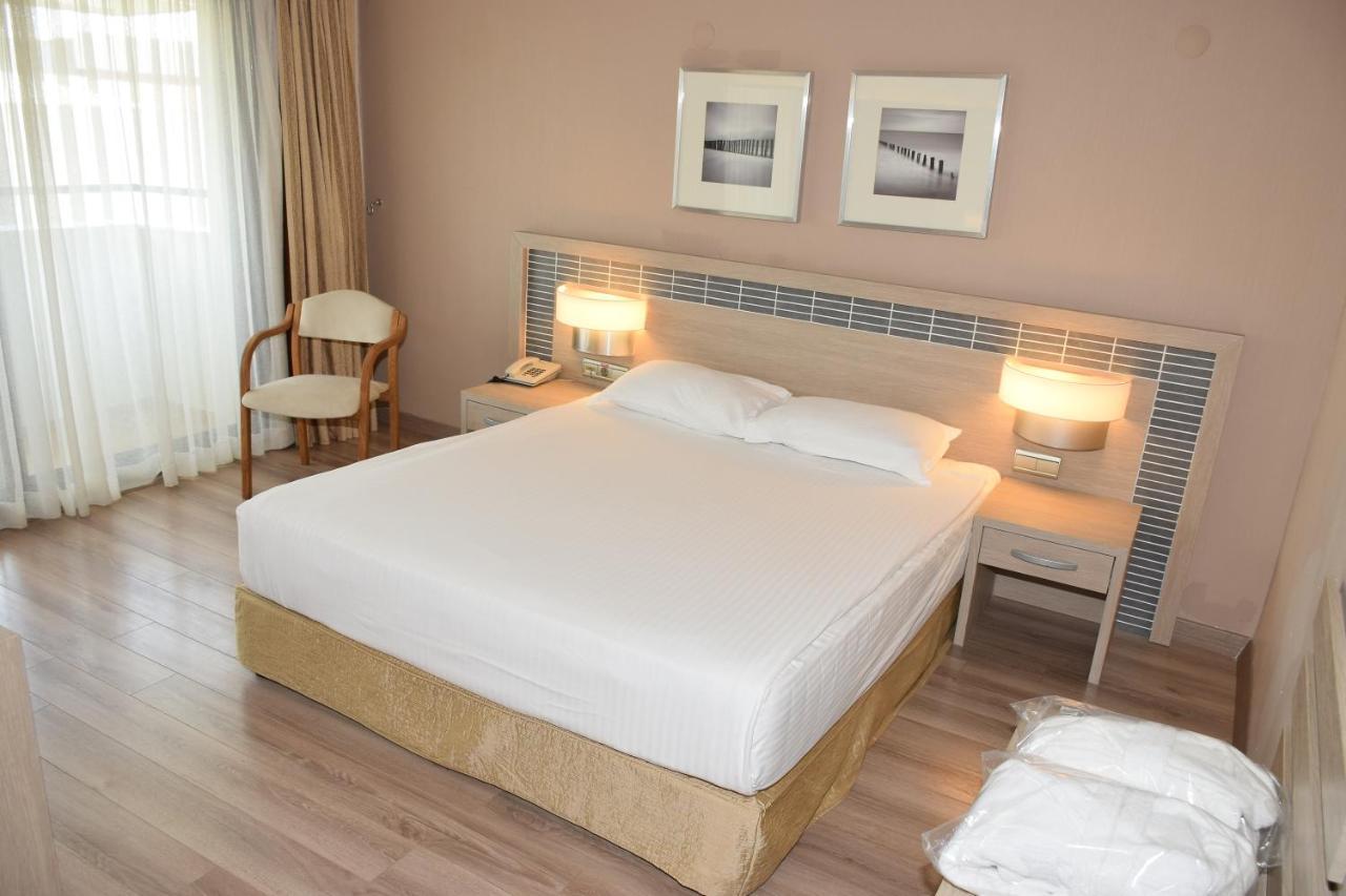 Pam Thermal Hotel Clinic & Spa ปามุคคาเล ภายนอก รูปภาพ A bedroom