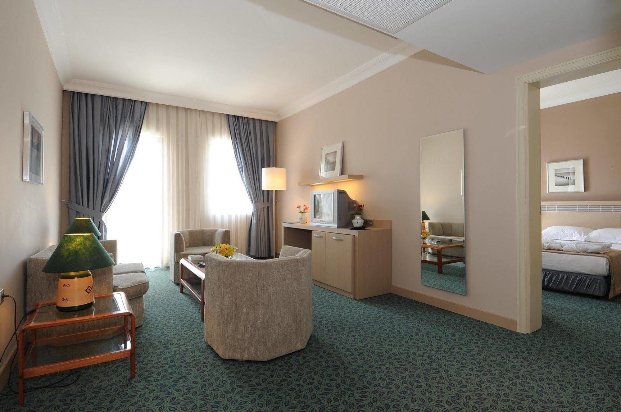 Pam Thermal Hotel Clinic & Spa ปามุคคาเล ภายนอก รูปภาพ Suite
