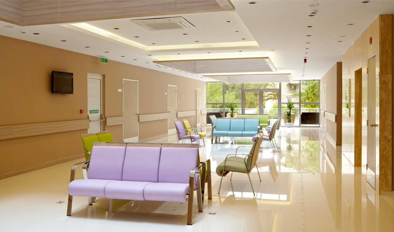 Pam Thermal Hotel Clinic & Spa ปามุคคาเล ภายนอก รูปภาพ Interior of the hospital